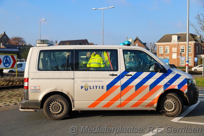 Mediaterplaats Verkeers ongeval dijklaan bermambacht 01122022 Image00027