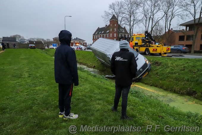 Mediaterplaats voertuig te water N210 Bergambacht 03122022 Image00020