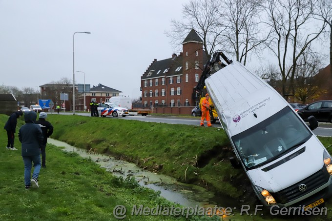 Mediaterplaats voertuig te water N210 Bergambacht 03122022 Image00029