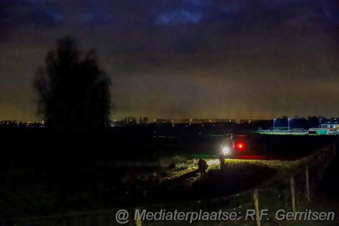Mediaterplaatse persoon te water stoofkade gouda 08122022 Image00004