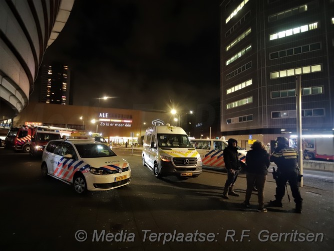 Mediaterplaatse brandgerucht woningbrand rotterdam 04022022 Image00013