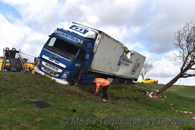 Mediaterplaatse berging vrachtwagen n209 19022022 Image00013