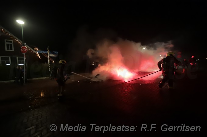 Mediaterplaatse voertuigbrand reewal reeuwijk 01012022 Image00007