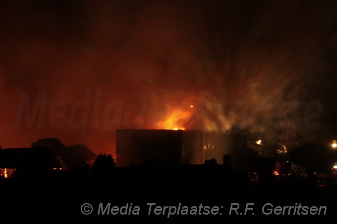 Mediaterplaatse zeer grote brand in hillegom 24012022 Image00008