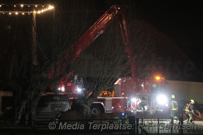 Mediaterplaatse zeer grote brand in hillegom 24012022 Image00041