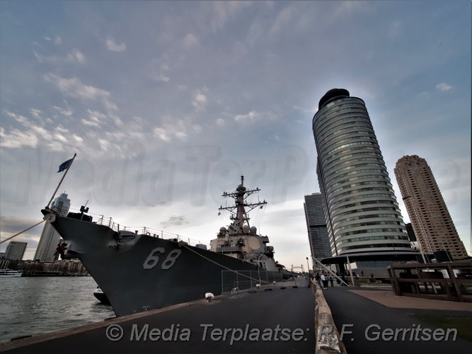 Mediaterplaatse amerikaans marineschip in rotterdam 13032022 Image00003