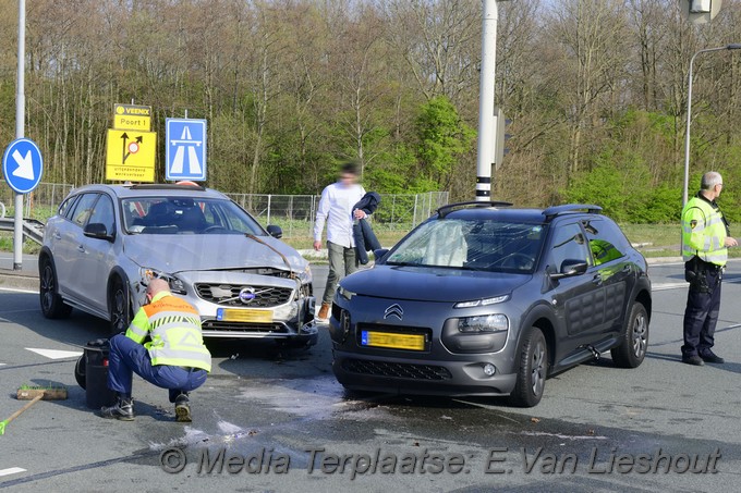 Mediaterplaatse ongeval a9 schiphol afrit a9 29032022 Image00003