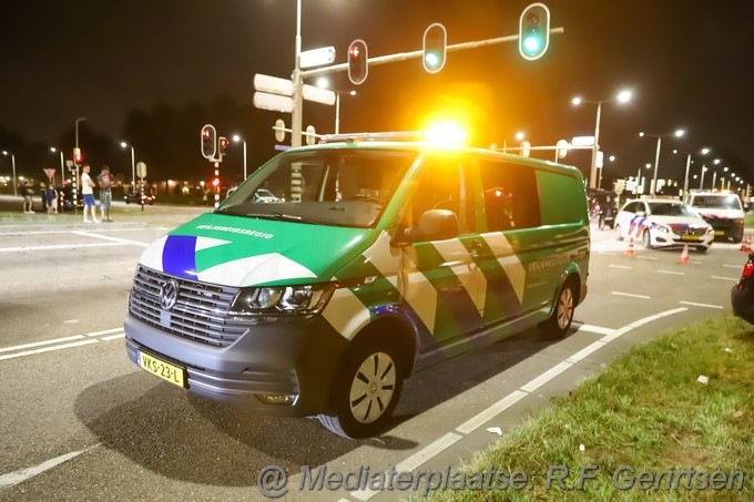 Mediaterplaatse hoogwerker brandweer op zijn kant capelle aan de ijsel 29072022 Image00012