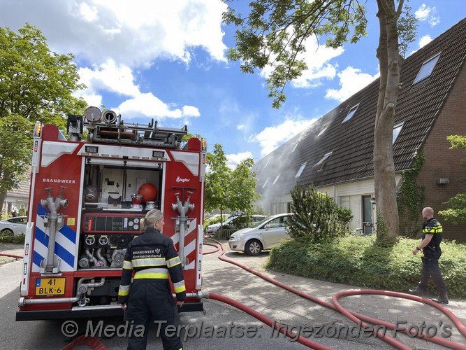 Mediaterplaatse flinke woning brand in hoofddorp 13062022 Image00009