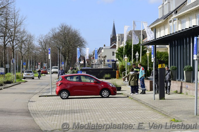 Mediaterplaatse ongeval fietser auto beursplein hoofddorp 13042023 Image00003