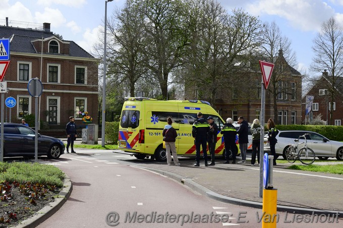 Mediaterplaatse ongeval fietser auto beursplein hoofddorp 13042023 Image00004