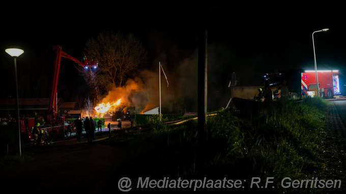 Mediaterplaatse grote brand groenendijk nieuwerkerk aan den ijssel 29042023 Image00007