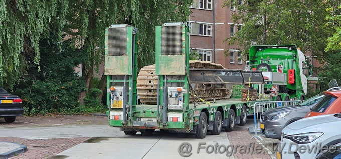 Mediaterplaatse mega sloopkraan adex op transport ldn de geus Image00011