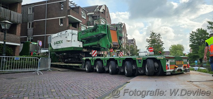 Mediaterplaatse mega sloopkraan adex op transport ldn de geus Image00027