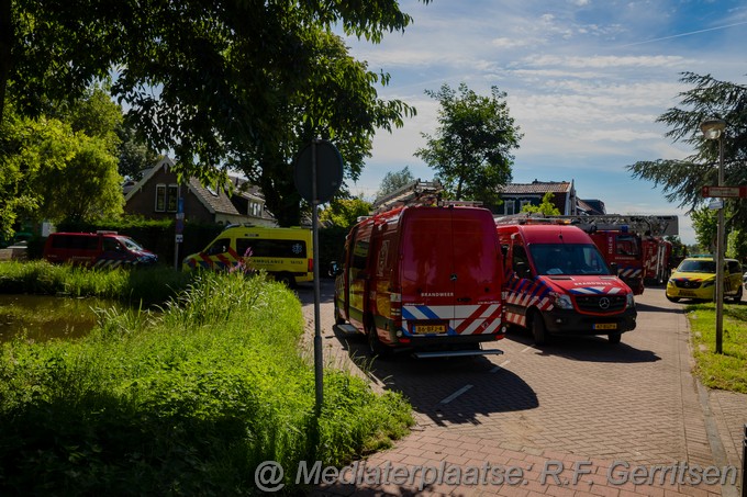 Mediaterplaatse persoon te water oostlangekade in gouda 16082023 wpf Image00006