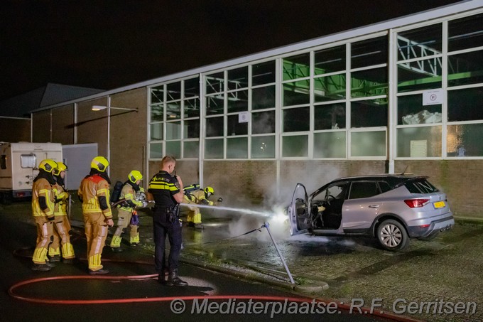 Mediaterplaatse auto brand henegouwerweg waddinxveen 28122023 Image00002