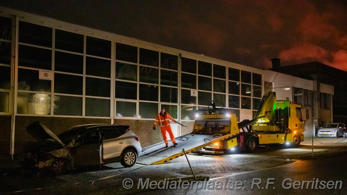 Mediaterplaatse auto brand henegouwerweg waddinxveen 28122023 Image00009