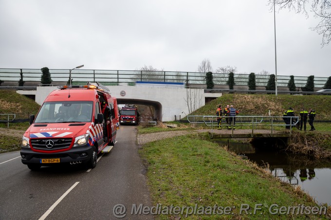 Mediaterplaatse voertuig te water bloemedaalseweg waddincveen 09032023 Image00003