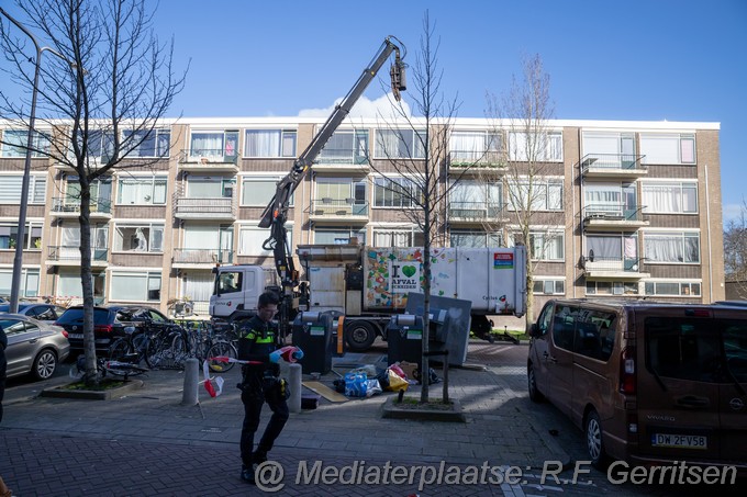 Mediaterplaatse ongeval met vuil container gouda 13032023 Image00009