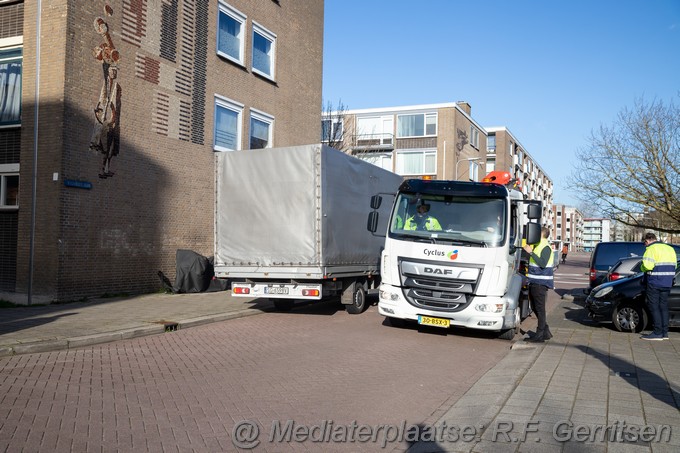 Mediaterplaatse ongeval met vuil container gouda 13032023 Image00016