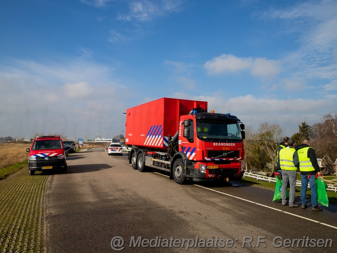 Mediaterplaatse Paard te water lekdijk ammerstol 18032023 Image00001