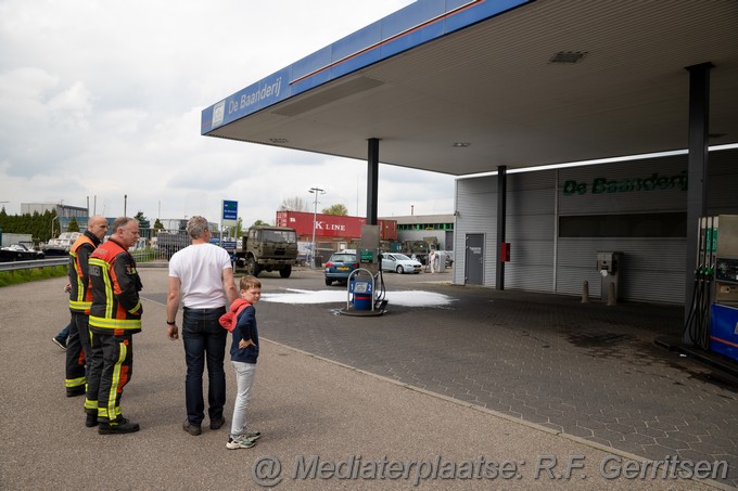 Mediaterplaatse brandstoflekkage industriestraat alphen aan de rijn 07052023 Image00004