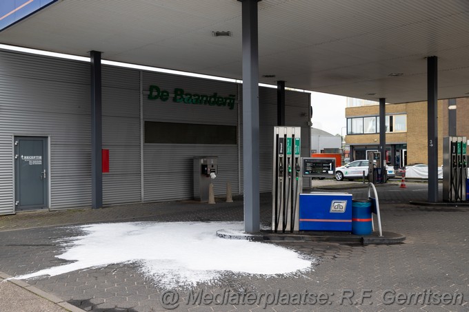 Mediaterplaatse brandstoflekkage industriestraat alphen aan de rijn 07052023 Image00005