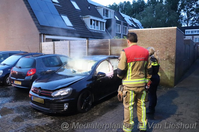 Mediaterplaatse auto afgebrand bunderbos hoofddorp 18052023 Image00002