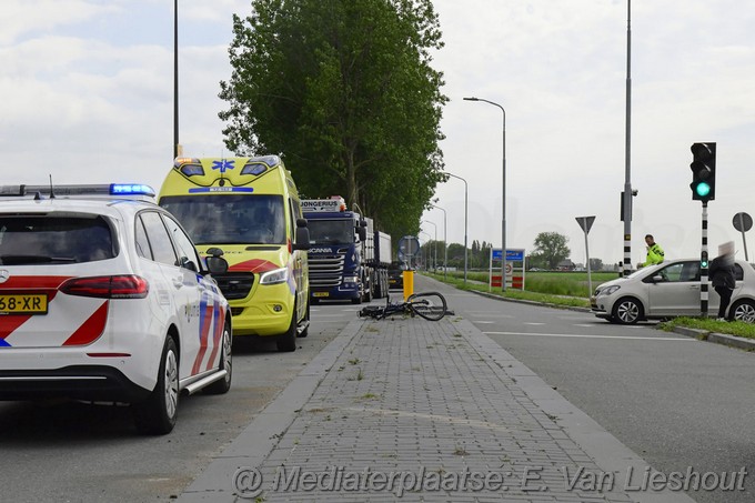 Mediaterplaatse fietser gewond bij ongeval rijnlanderweg hoofddorp 24052023 Image00001