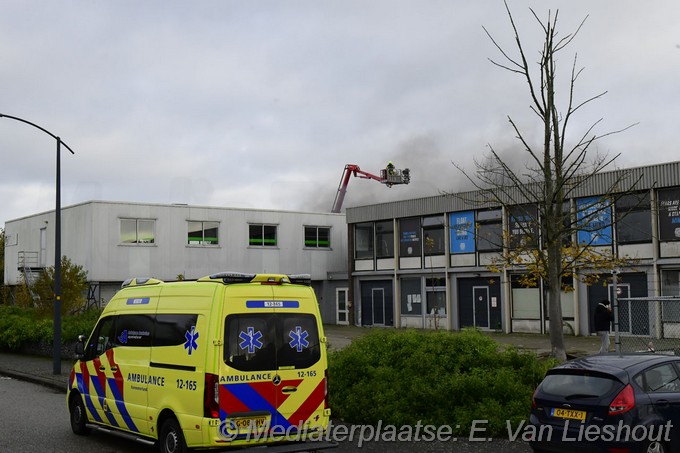 Mediaterplaatse grote brand kringloop winkel nieuw vennep 04112023 Image00001