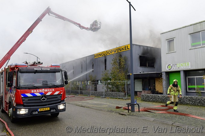 Mediaterplaatse grote brand kringloop winkel nieuw vennep 04112023 Image00002