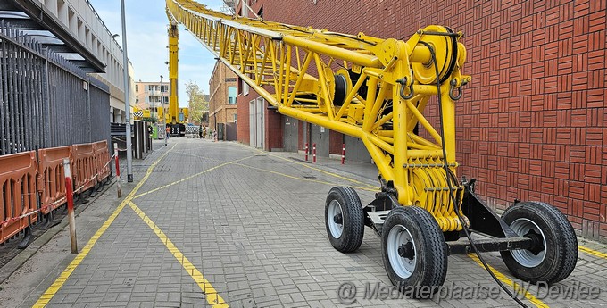 Mediaterplaatse demonteren heijkoop 450 tons kraan ldn 10102023 Image00002