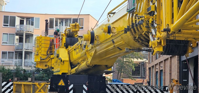 Mediaterplaatse demonteren heijkoop 450 tons kraan ldn 10102023 Image00012