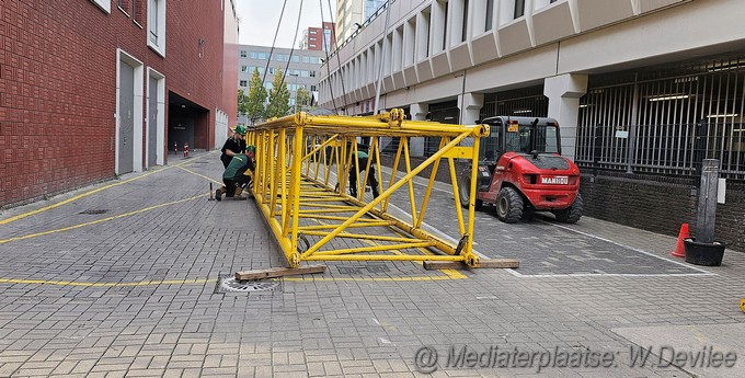 Mediaterplaatse demonteren heijkoop 450 tons kraan ldn 10102023 Image00013