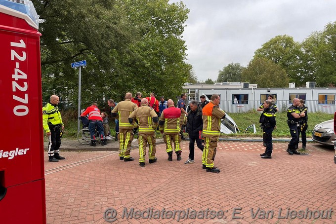 Mediaterplaatse rolstoelbus te water in hoofddorp 11102023 Image00006