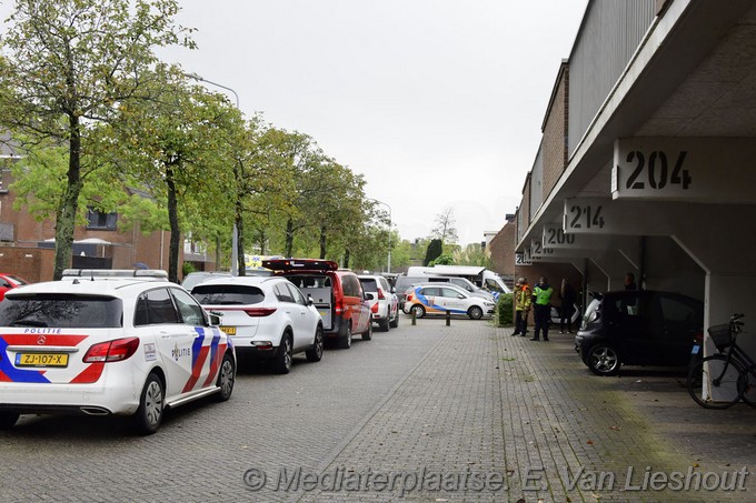 Mediaterplaatse eod haald explosief uit woning hoofddorp 2023 Image00003