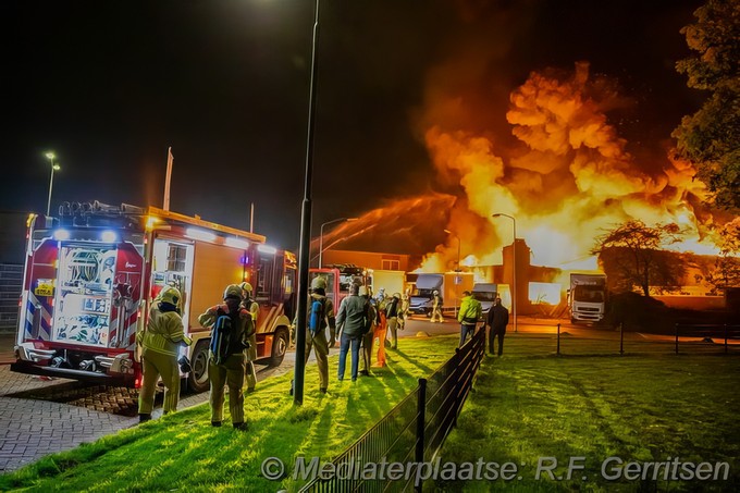 Mediaterplaatse grote brand industrie woerden 26102023 Image00004