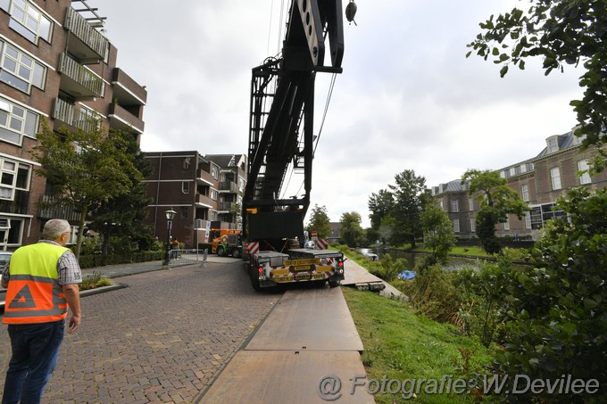 Mediaterplaatse Zwaar transport verlaat met hindernis bouw de geus ldn 18092023 2023 Image00038
