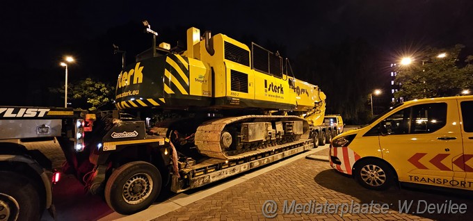 Mediaterplaatse sterk komt met caterpillar 880 2 naar leiden 2529023 2023 Image00004