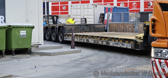 Mediaterplaatse sterk komt met caterpillar 880 2 naar leiden 2529023 2023 Image00049
