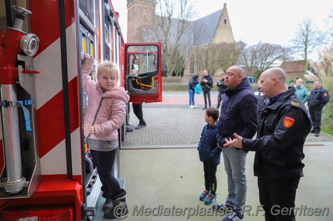 Mediaterplaatse overdracht ts brandweer Haastrecht 07012023 Image00017