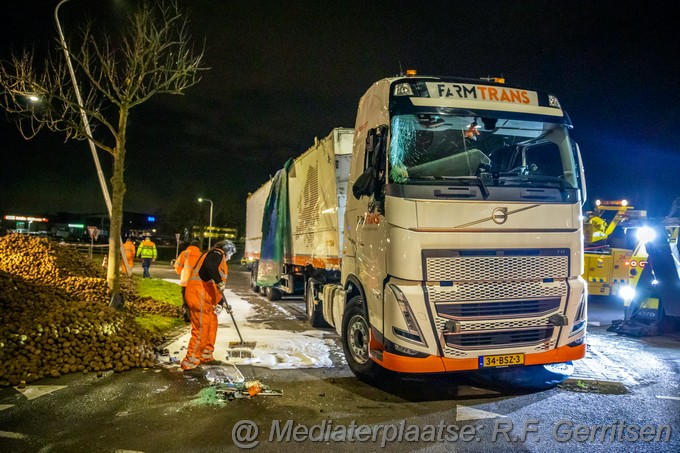 Mediaterplaatse verkeersongeval kanaaldijk waddinxveen 30012023 Image00020