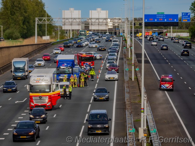 Mediaterplaatse ongeval a12 waddinxveen Image00001