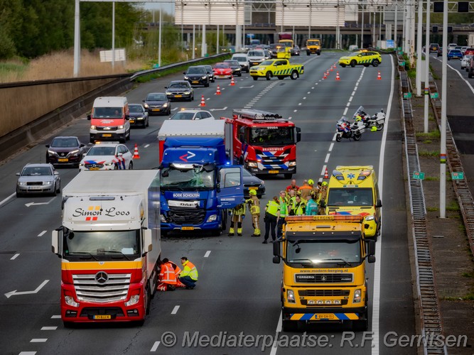 Mediaterplaatse ongeval a12 waddinxveen Image00004