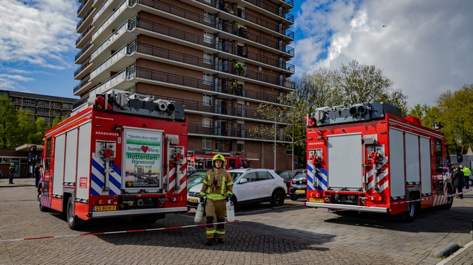 Mediaterplaatse grip 1 grote brand arrheniusweg rotterdam Image00006