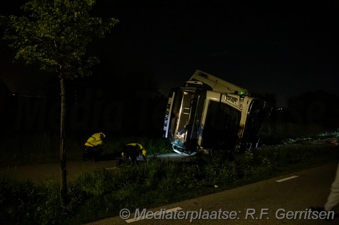 Mediaterplaatse vrachtwagen te water bredeweg zevenhuizen Image00010