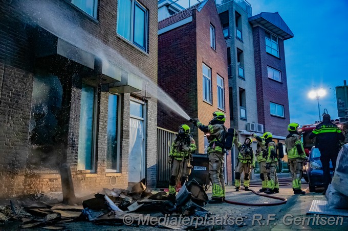 Mediaterplaatse brand gebouw karzernestraat gouda Image00016