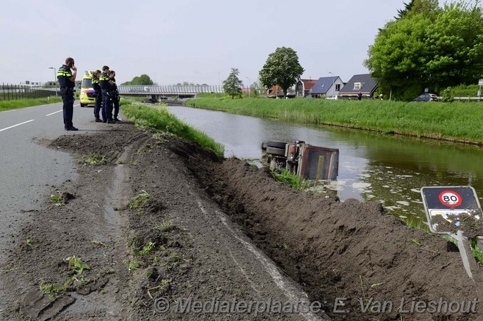 Mediaterplaatse vrachtwagen te water lijnden 06052024 Image00001