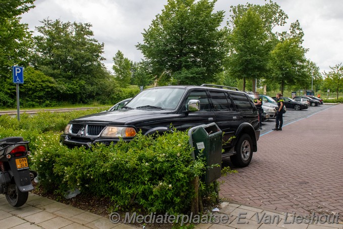 Mediaterplaatse bestuurder vlucht voor politie hoofddorp 08062024 Image00001