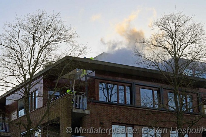 Mediaterplaatse brandje op balkon thijs ouwerkerkstraat hoofddorp 05042025 Image00008